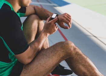 Saiba como usar a tecnologia para monitorar o desempenho na corrida!