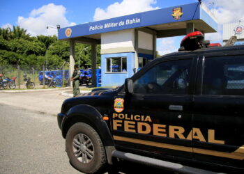 Inscrições para o concurso PF 2025 abertas até 13/06 com salários até R$ 26.8 mil!