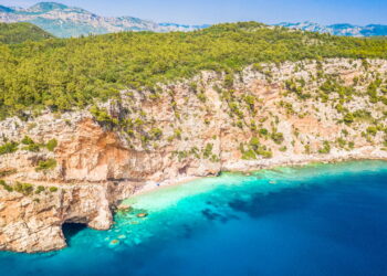 Essas praias secretas na Europa vão te surpreender