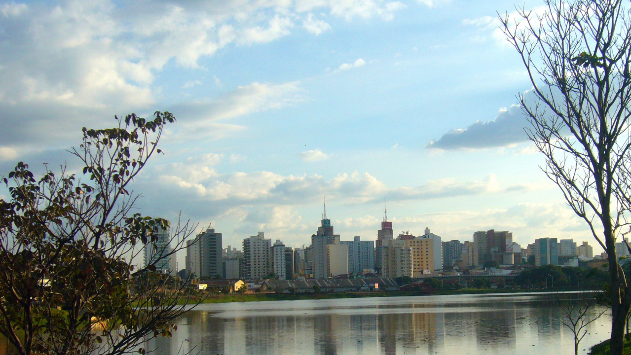 Cidade no interior paulista se destaca por sua economia e infraestrutura