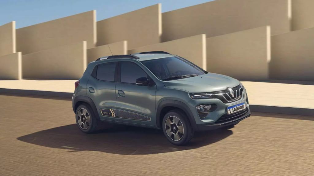 Kwid E-Tech chega repaginado e promete agilidade no trânsito urbano