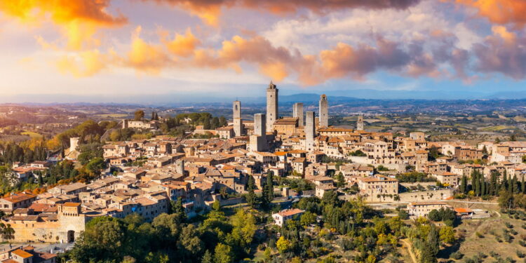 Essa cidade encanta todos com a sua arquitetura histórica e turismo