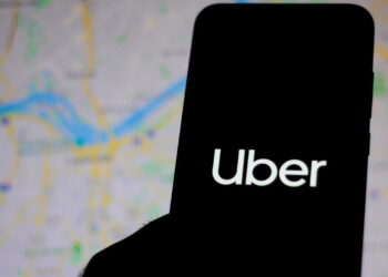 Uber investe US$ 300 milhões em startup de carros elétricos de luxo!