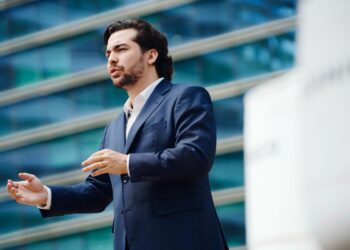 A taxa Selic deve atingir 14,25% na próxima reunião do Comitê de Política Monetária (Copom), tornando os financiamentos imobiliários ainda mais caros.