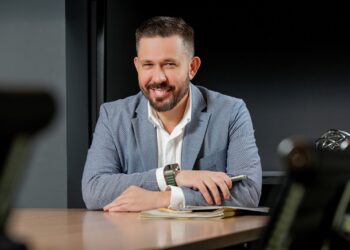 Multiplike destina R$ 1,5 bilhão em crédito para construtoras em 2025, mesmo com alta da Selic