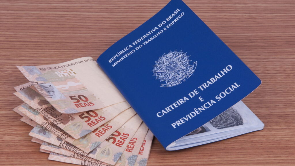 Mudança no cálculo limita alta do salário mínimo e afeta aposentadorias e programas sociais