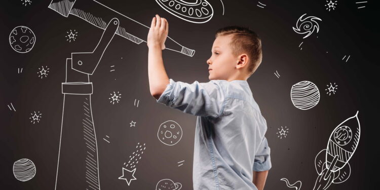 Curso gratuito da USP forma jovens cientistas com telescópio real