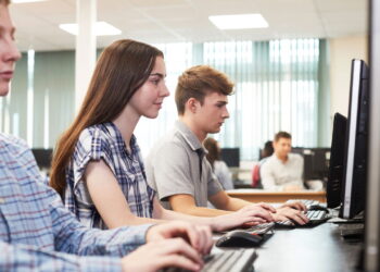 Cursos de informática gratuitos abrem vagas e inscrições já vão começar
