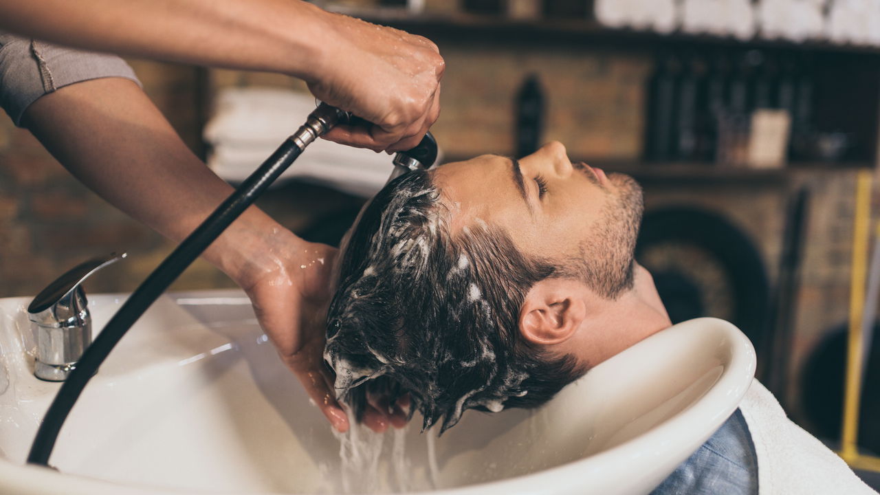 Cabelo na régua! Transforme seu visual com os cortes em alta em 2025