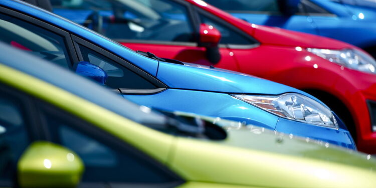 6 carros já rodaram muito mas ainda são os xodós das famílias brasileiras