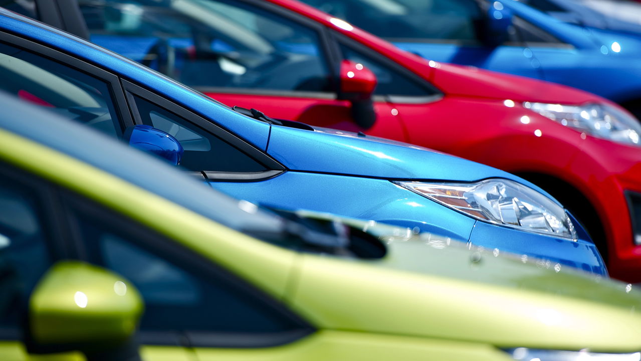 6 carros já rodaram muito mas ainda são os xodós das famílias brasileiras