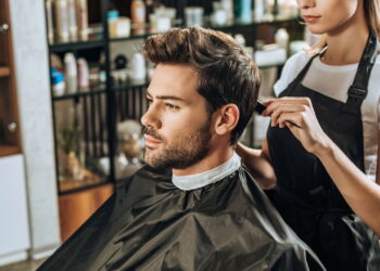 Sem mesmice! Conheça os cortes masculinos que estão bombando em 2025