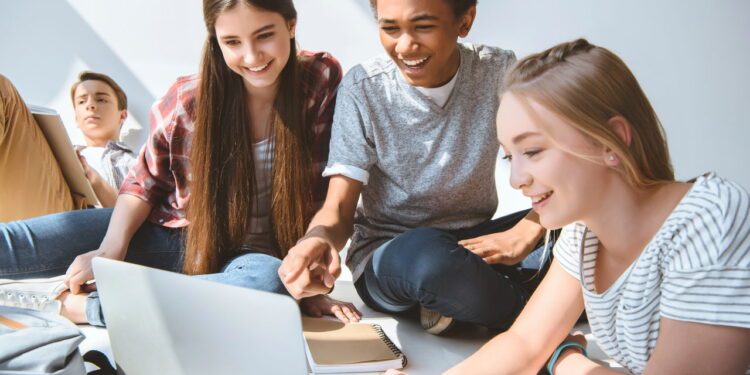 Senai libera mais de 5 mil vagas em cursos gratuitos