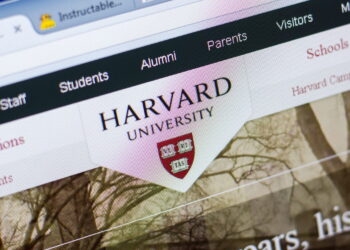 Curso de Harvard traduzido ensina computação do zero
