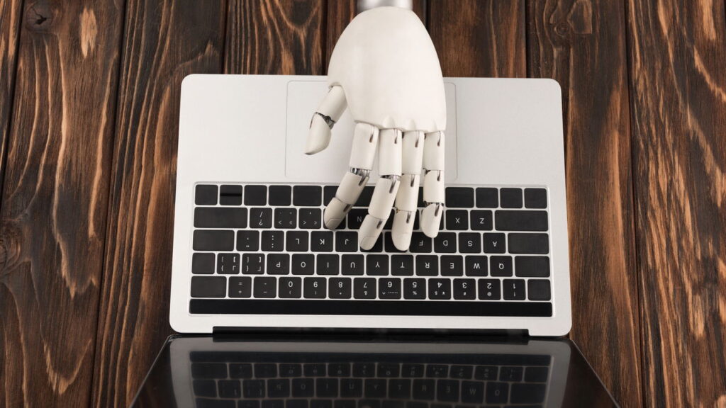 Jovens de 8 a 15 anos podem aprender programação de graça!
