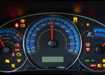 Não ignore esse sinal no painel! Seu carro pode estar em perigo