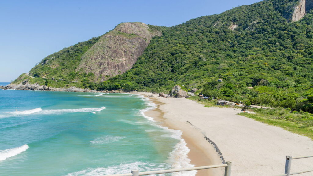 Brasil pode perder praias e cidades inteiras para o oceano