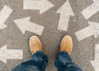 Como escolher a graduação e dar os primeiros passos de sucesso na sua carreira? Entenda