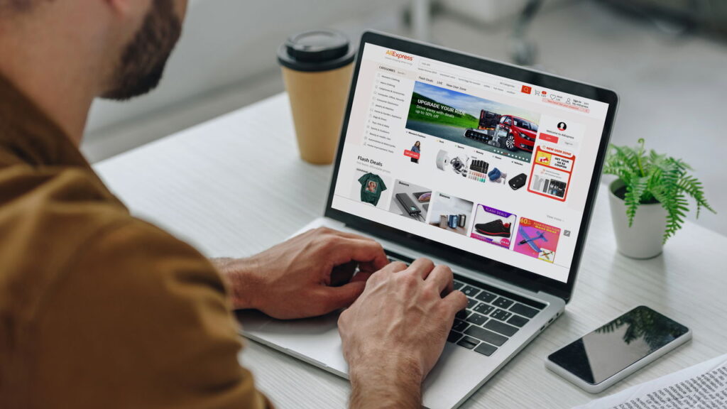 5 formas de economizar tempo e dinheiro com compras online!