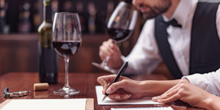 Afinal o que realmente torna um vinho 'bom'? A ciência da degustação explica!