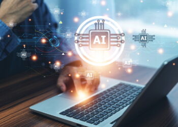Mais de mil demitidos em sites de emprego que agora apostam em IA! Entenda