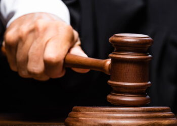 Falhas no uso de inteligência artificial já estão gerando condenações judiciais! Entenda