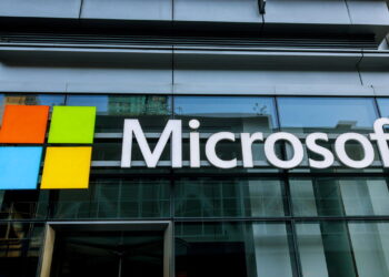 O que a Microsoft fez para superar a Apple e brigar pelo posto de mais valiosa! Entenda