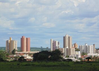 Cidade turística de SP recebe obra que promete revolucionar o Brasil
