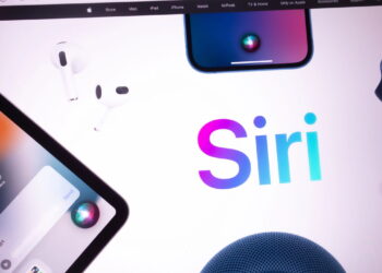 Atraso da Siri em IA generativa deixa investidores da Apple em alerta!