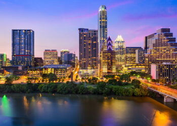 Austin Texas Skyline - Créditos: depositphotos.com / sepavone