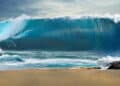 O que são tsunamis? Entenda essas ondas gigantes de poder devastador
