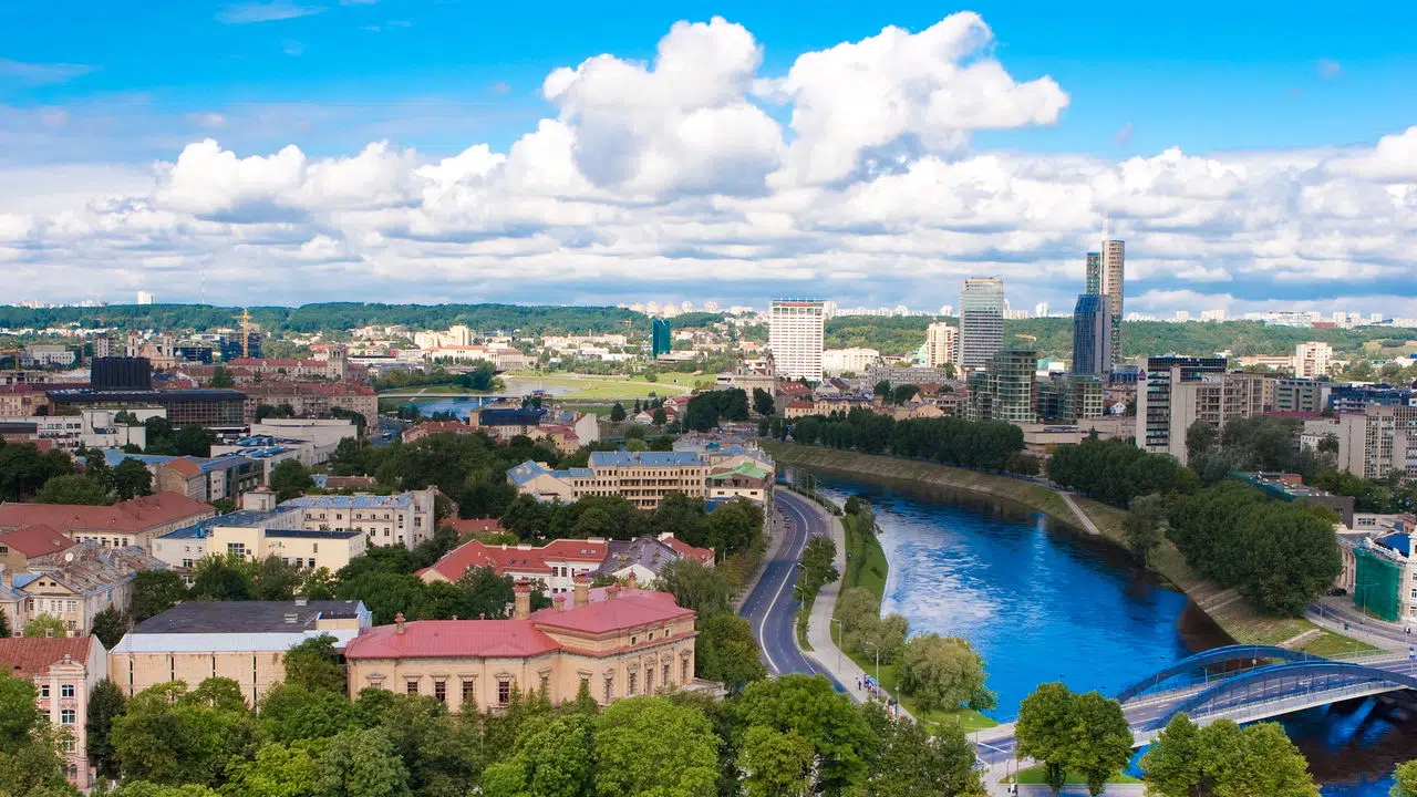 Essa capital encanta com sua arquitetura deslumbrante e qualidade de vida
