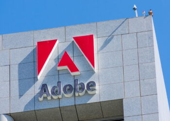 Adobe apresenta IA que transforma texto em imagem e vídeo