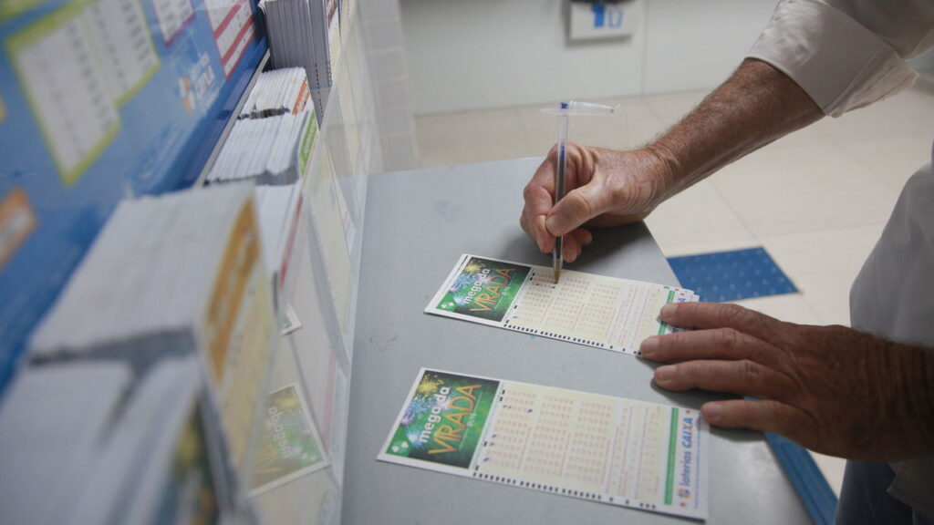 Dupla Sena 2850 tem prêmio acumulado e milhares de ganhadores