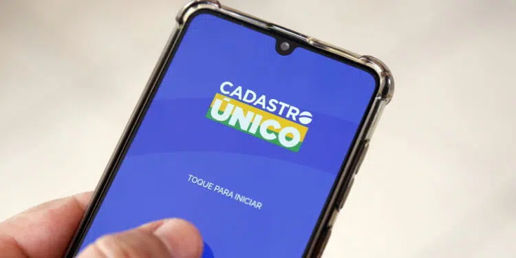 Nova regra do CadÚnico vai impactar milhões de famílias brasileiras
