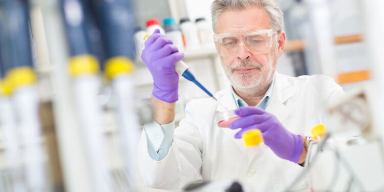 Curso gratuito da Unifesp ensina segurança em laboratórios