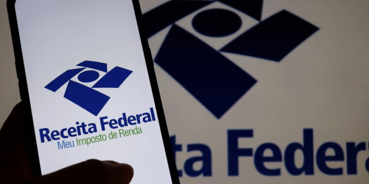 O segredo para aposentados pagarem menos Imposto de Renda em 2025