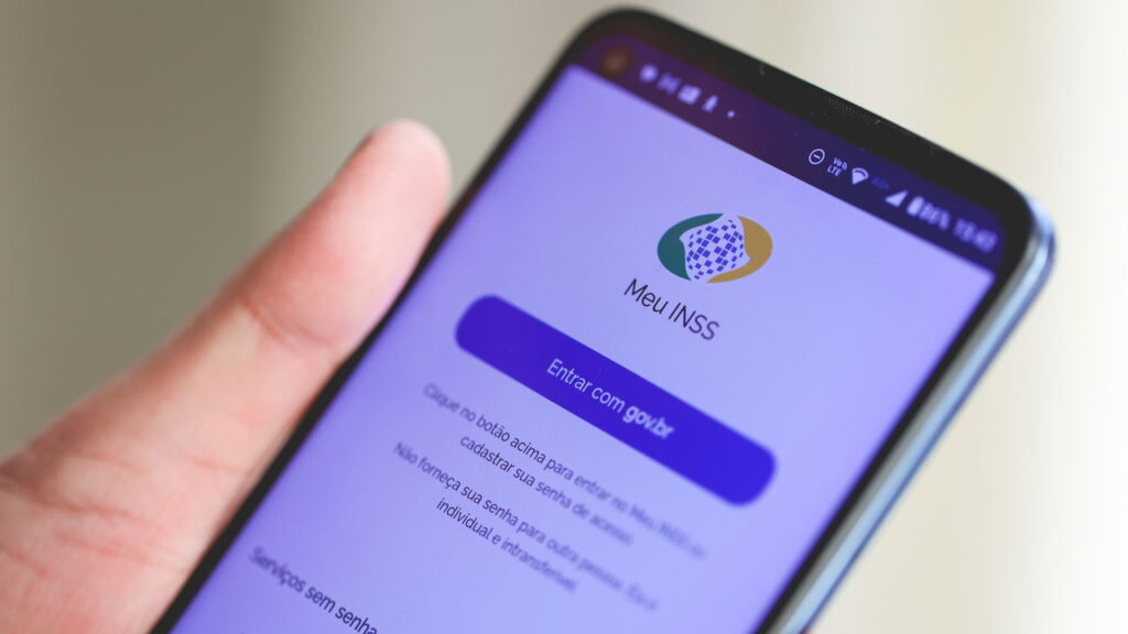 Milhões de brasileiros vão receber do INSS nesta semana