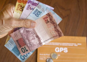 Golpe no INSS! Maior golpe contra aposentados da história do Brasil