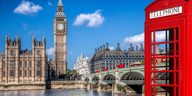 Imperdível! Latam libera voos para Londres com poucas milhas