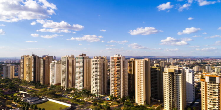 Ribeirão Preto, São Paulo (Créditos: depositphotos.com / gustavofrazao)