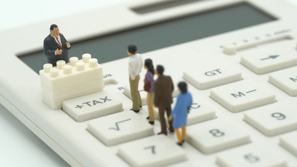 Desvende o sistema tributário com este curso acessível