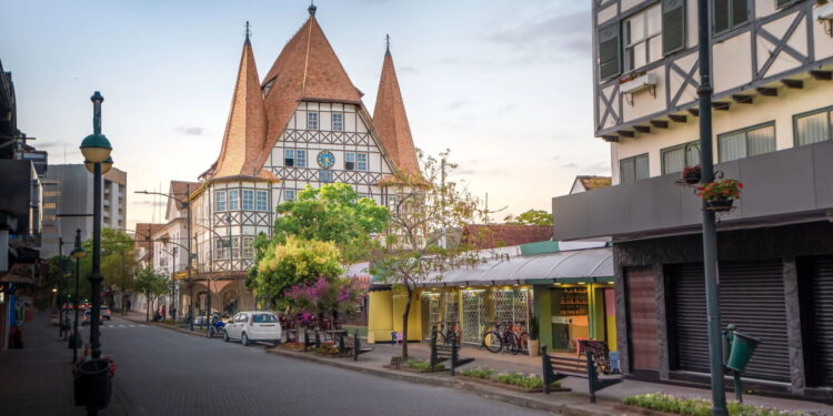 Essa cidade catarinense vai fazer você se sentir na Alemanha