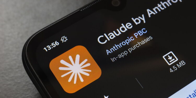 Para evitar o mau uso, Anthropic impõe restrições em seu gerador de códigos!