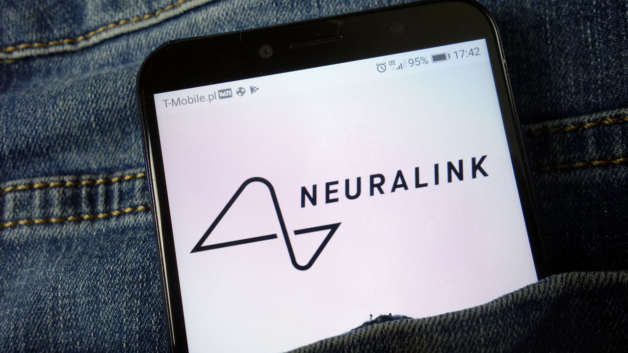 A tecnologia Neuralink em ação permite digitar por pensamento! Veja o avanço