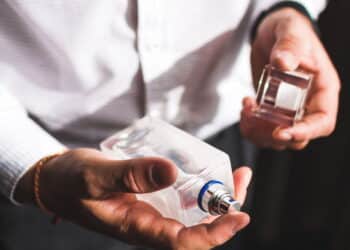 Como o perfume foi criado? A ciência por trás das fragrâncias!