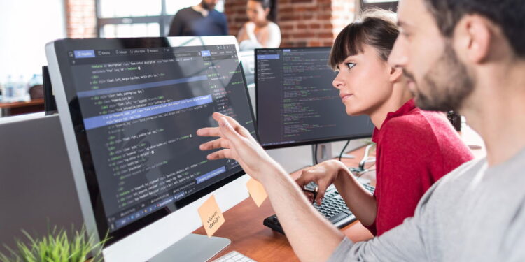 Por que aprender programação vale a pena? O futuro está no código!