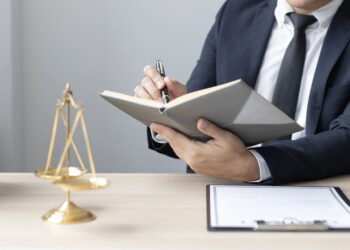 Golpe do falso advogado coloca em risco a confiança na Justiça