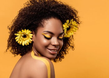 Curso gratuito em Natal capacita mulheres com certificado e kit