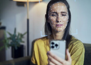 Golpes com biometria facial aumentam e exigem atenção redobrada